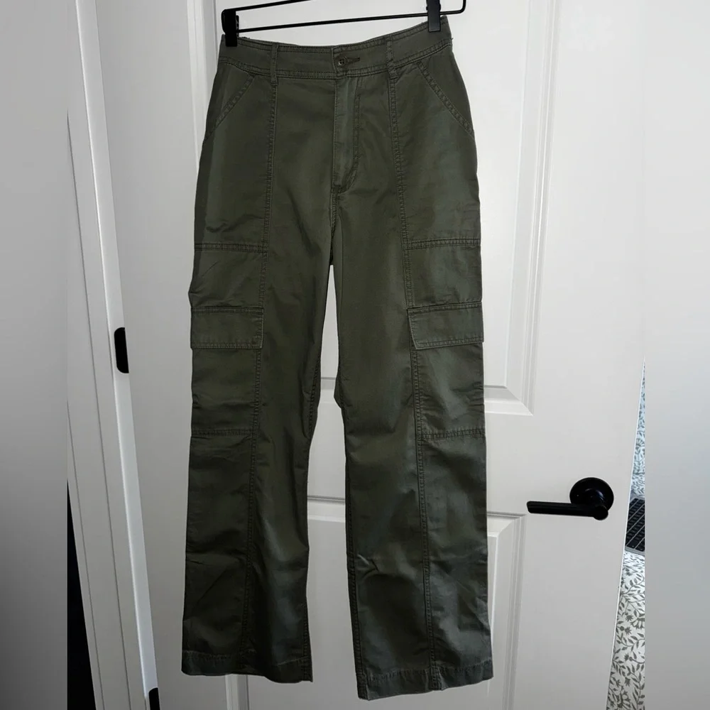 Abercrombie Cargo Pants - Picture 2 of 3